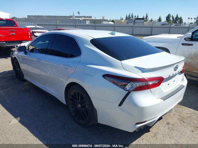 Toyota CAMRY XSE 2022 4T1K61AK4NU036153 Image 3