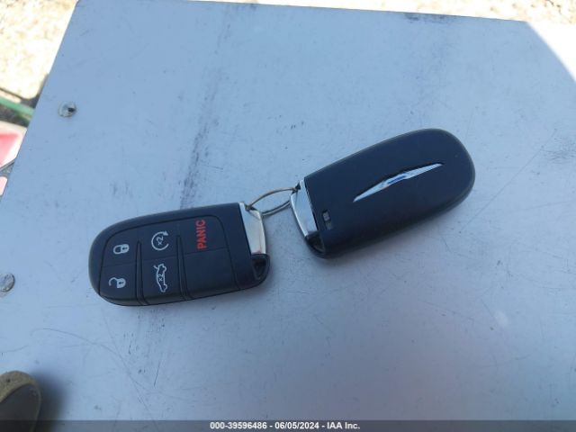 2C3CCABG9KH689429 Chrysler 300 300s