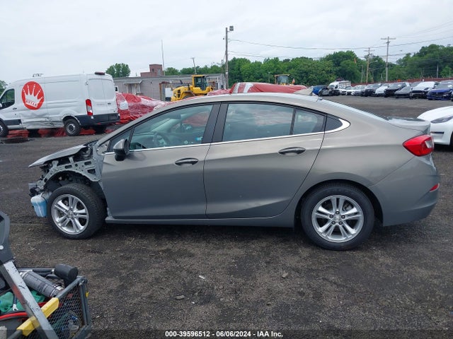 Chevrolet Cruze Lt Auto 2018 1G1BE5SM0J7205049 Image 14