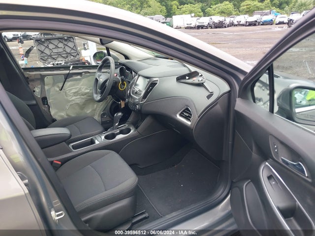 Chevrolet Cruze Lt Auto 2018 1G1BE5SM0J7205049 Image 5