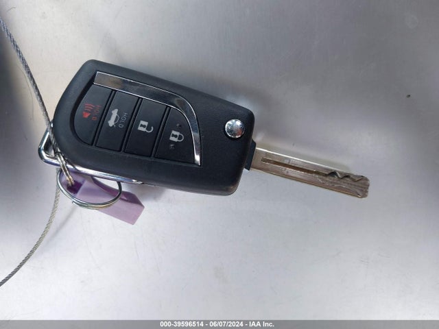Toyota COROLLA SE 2022 JTDS4MCE8N3503843 Image 11