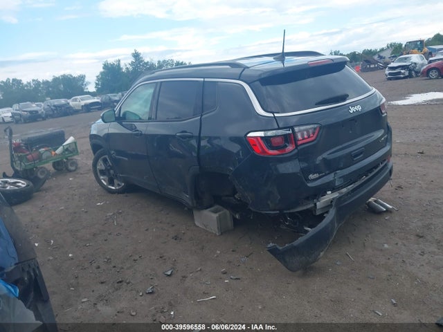 3C4NJCCB7JT369010 Jeep Compass Limited Fwd