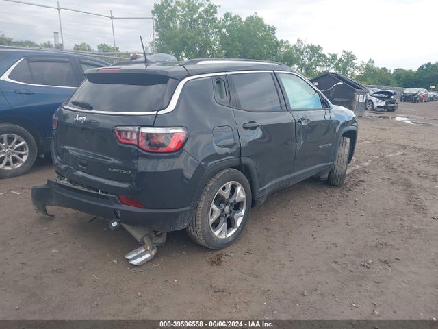 3C4NJCCB7JT369010 Jeep Compass Limited Fwd