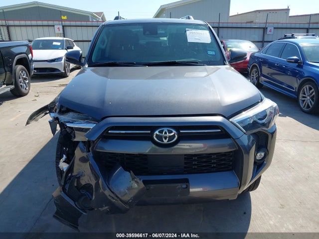 Toyota 4runner Sr5 Premium 2021 JTEFU5JR2M5234797 Image 12