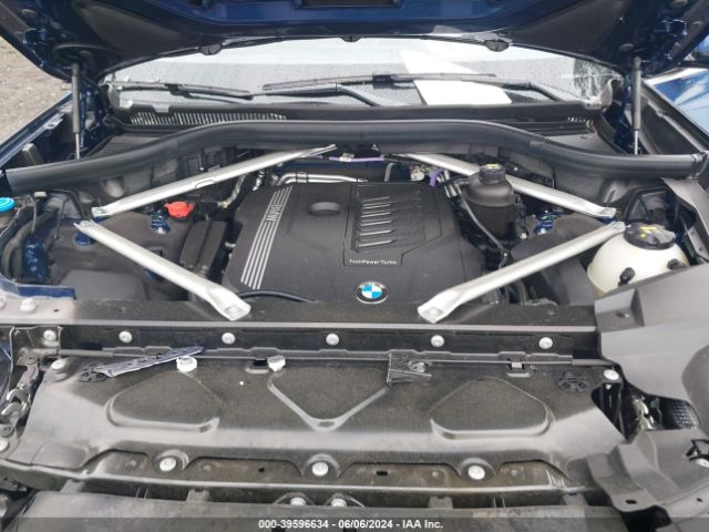 5UXCW2C08N9M06287 BMW X7 Xdrive40i