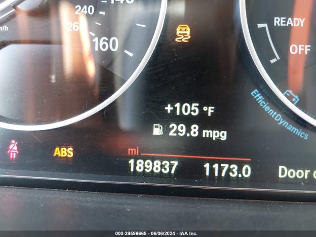 BMW 320i 2015 WBA3B1G52FNT02297 Image 7