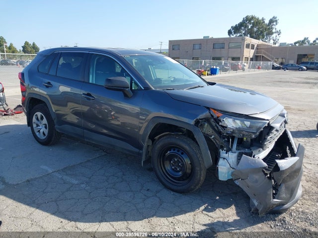 Toyota RAV4 LE 2022 2T3F1RFV8NC257393 zdjęcie główne