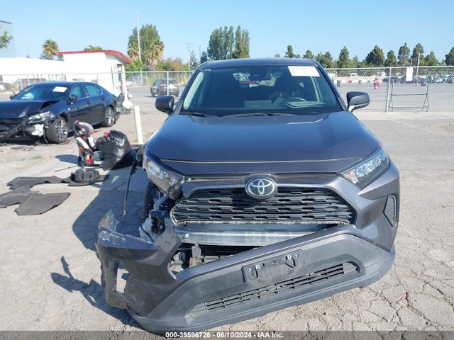 Toyota RAV4 LE 2022 2T3F1RFV8NC257393 Image 13