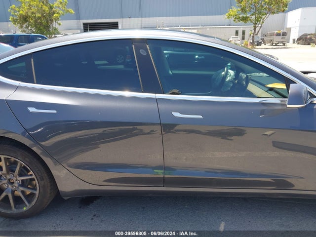 Tesla Model 3 Long Range/mid Range/standard Range/standard Range Plus 2019 5YJ3E1EAXKF447493 Image 14