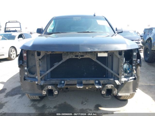 1GNSCHKC1JR260255 Chevrolet Suburban Lt