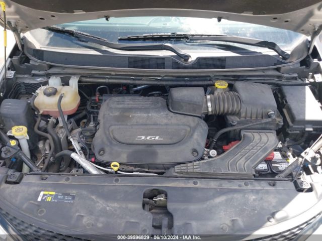 2C4RC1EG6JR165231 Chrysler Pacifica Touring L Plus