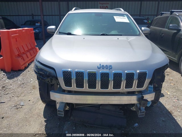 1C4PJLLB2KD395773 Jeep Cherokee Latitude Plus Fwd