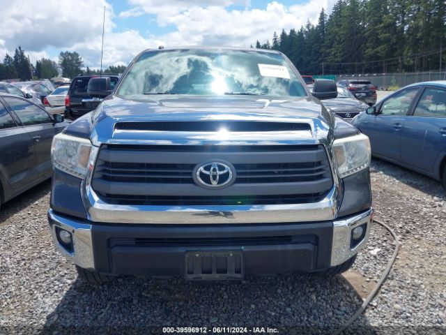5TFDW5F11EX341886 Toyota Tundra Sr5 5.7l V8