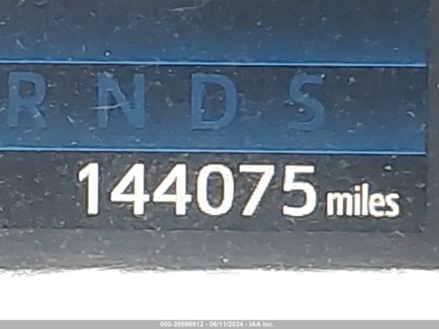 5TFDW5F11EX341886 Toyota Tundra Sr5 5.7l V8