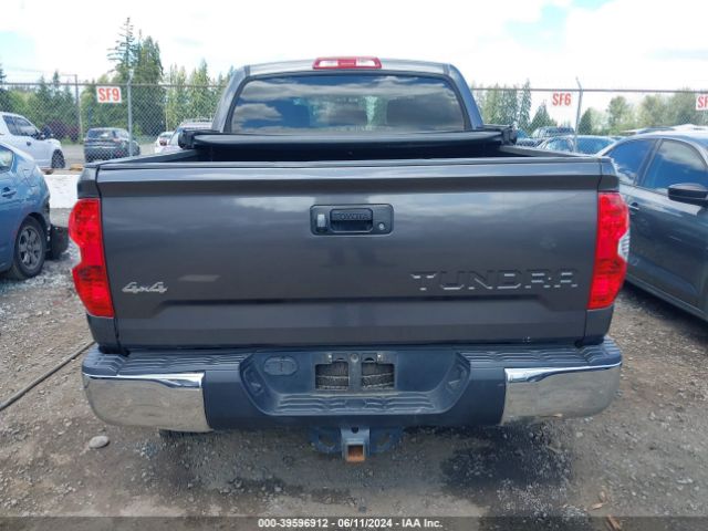 5TFDW5F11EX341886 Toyota Tundra Sr5 5.7l V8