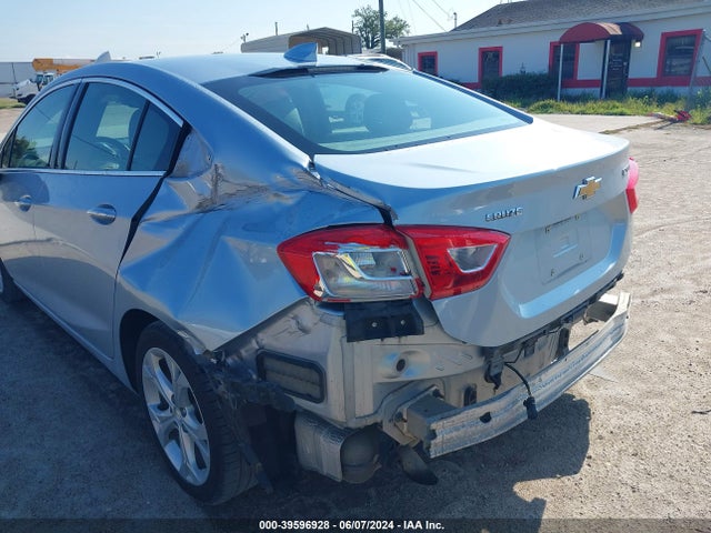 Chevrolet Cruze Premier Auto 2017 1G1BF5SM1H7147024 Image 6