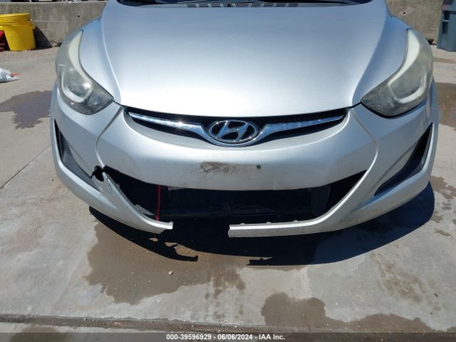 KMHDH4AE2FU266662 Hyundai ELANTRA SE