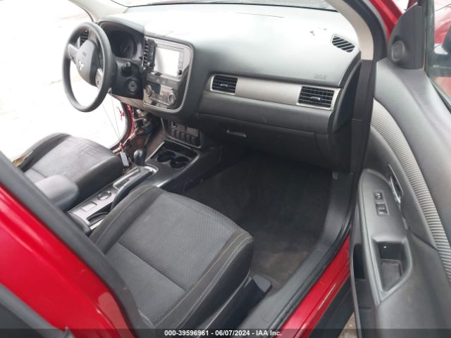 JA4AD2A35JZ066936 Mitsubishi Outlander Es