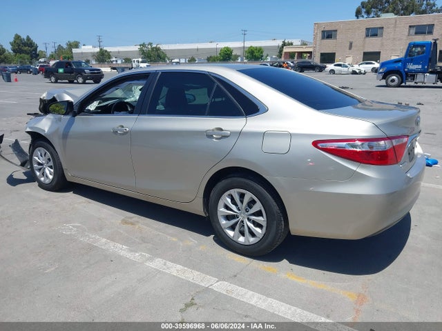 Toyota CAMRY LE 2017 4T1BF1FK8HU681398 Image 3
