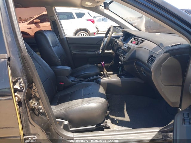 2002 MITSUBISHI LANCER JA3AJ86EX2U070666 Photo 4