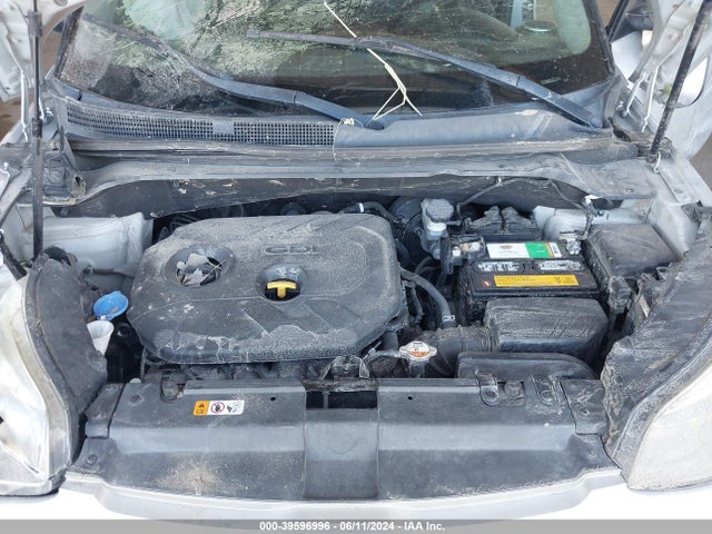 KIA SOUL + 2016 KNDJP3A51G7829298 Image 10