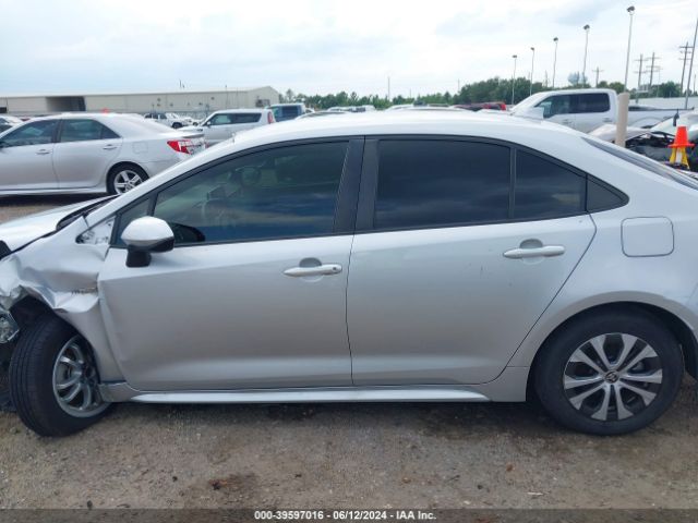 JTDEAMDE2MJ031959 Toyota Corolla Hybrid Le