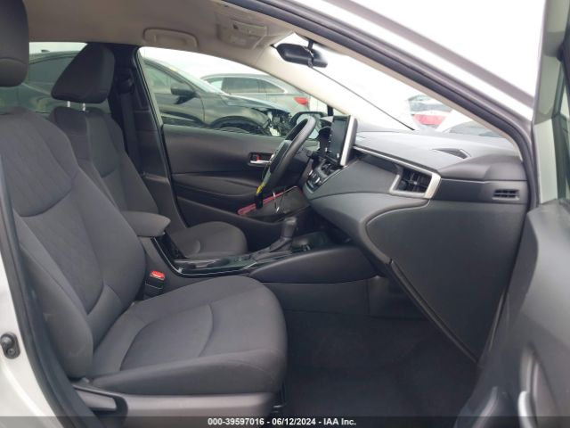 JTDEAMDE2MJ031959 Toyota Corolla Hybrid Le