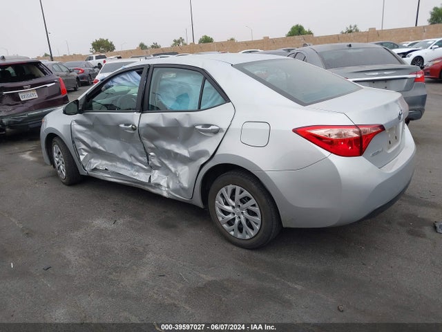 Toyota COROLLA LE 2019 5YFBURHEXKP893899 Image 3
