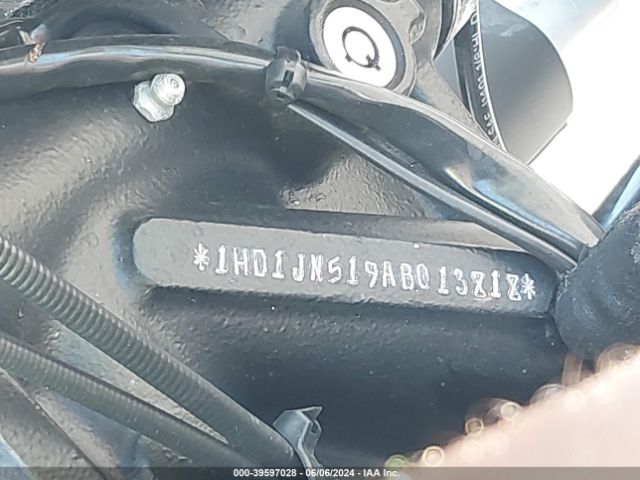 2010 HARLEY-DAVIDSON FLSTFB 1HD1JN519AB013818 Photo 9