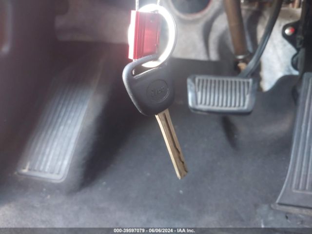 KNDJP3A53F7754411 KIA SOUL +
