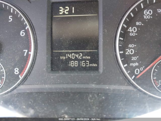 1VWAP7A30EC011889 Volkswagen Passat 2.5l S