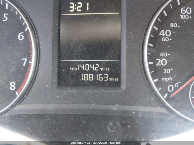 1VWAP7A30EC011889 Volkswagen Passat 2.5l S