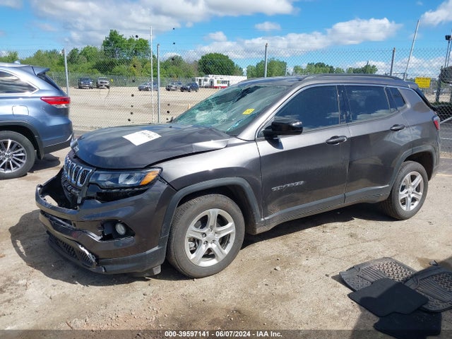 Jeep Compass Latitude 4x4 2024 3C4NJDBN2RT586140 Image 2