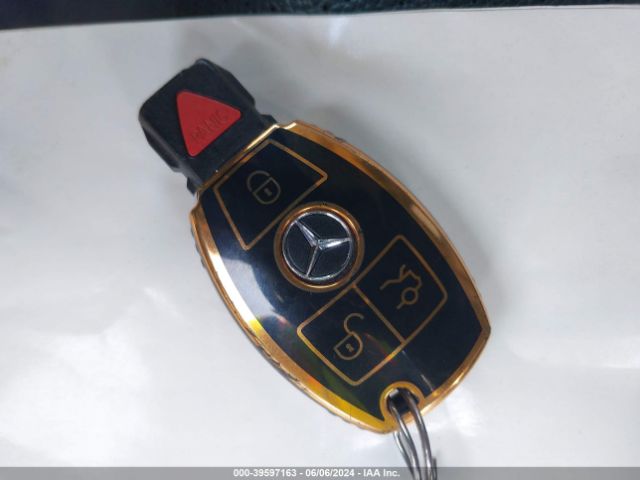 55SWF4KB1FU007997 Mercedes-Benz C 300 4matic/luxury 4matic/sport 4matic