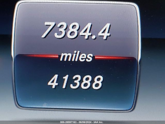55SWF4KB1FU007997 Mercedes-Benz C 300 4matic/luxury 4matic/sport 4matic