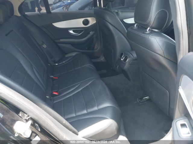 55SWF4KB1FU007997 Mercedes-Benz C 300 4matic/luxury 4matic/sport 4matic