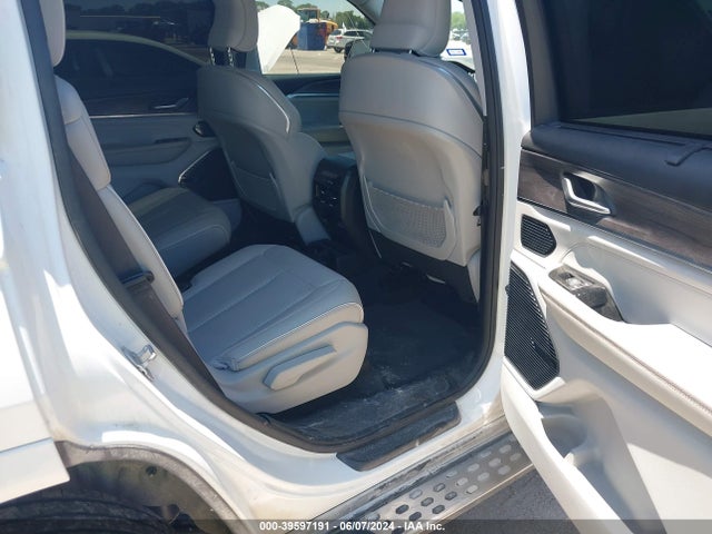 1C4RJKDG0N8517556 Jeep Grand Cherokee L Overland 4x4