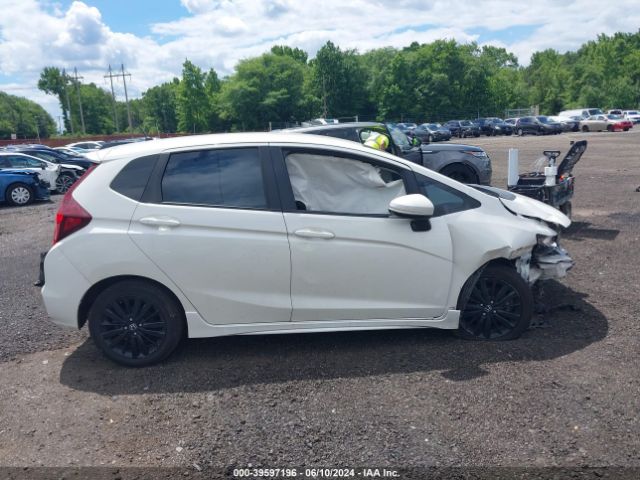 3HGGK5G61JM731973 Honda Fit Sport