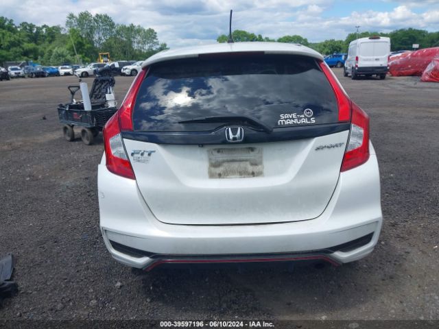 3HGGK5G61JM731973 Honda Fit Sport