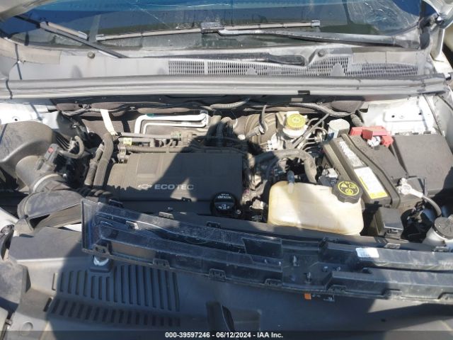 3GNCJKSB6KL391723 Chevrolet TRAX LS