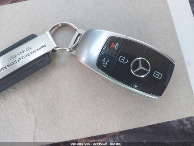 WDDZF4JBXHA012875 Mercedes-Benz E 300