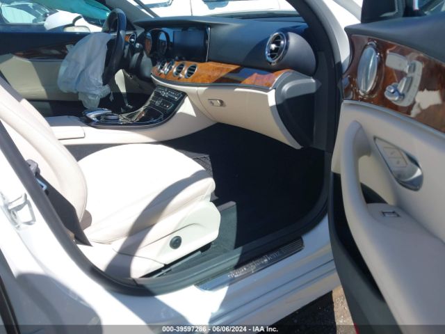 WDDZF4JBXHA012875 Mercedes-Benz E 300