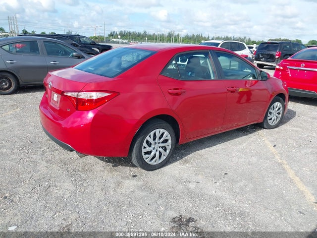 Toyota COROLLA LE 2019 5YFBURHE6KP948364 Image 4