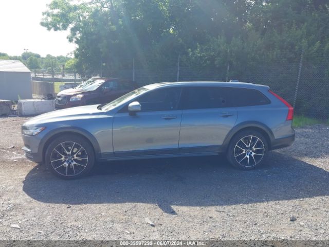 YV4A22NL4H1007128 Volvo V90 Cross Country T6