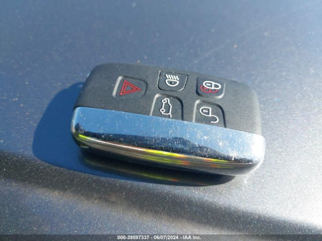 SALCP2BG5FH533964 Land Rover Discovery Sport Se