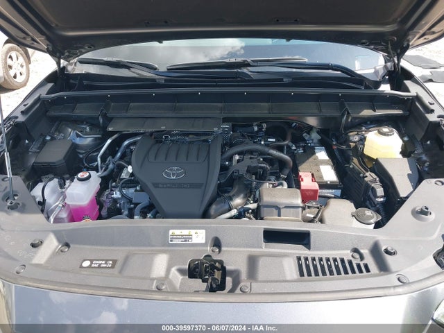 Toyota Highlander Xle 2024 5TDKDRAH7RS052872 Image 10