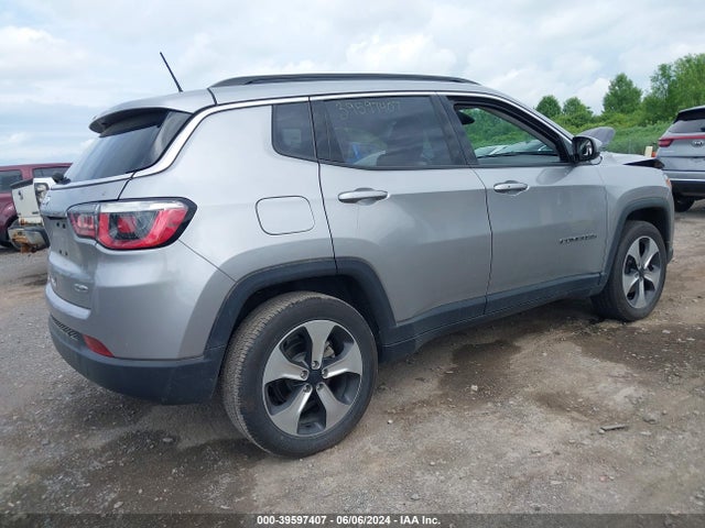 3C4NJDBB2LT117465 Jeep Compass Latitude 4x4