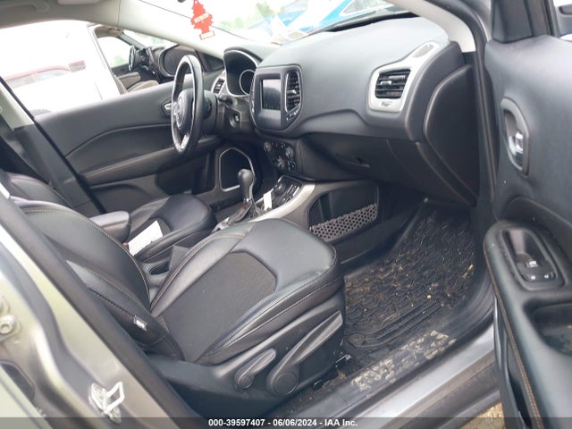 3C4NJDBB2LT117465 Jeep Compass Latitude 4x4