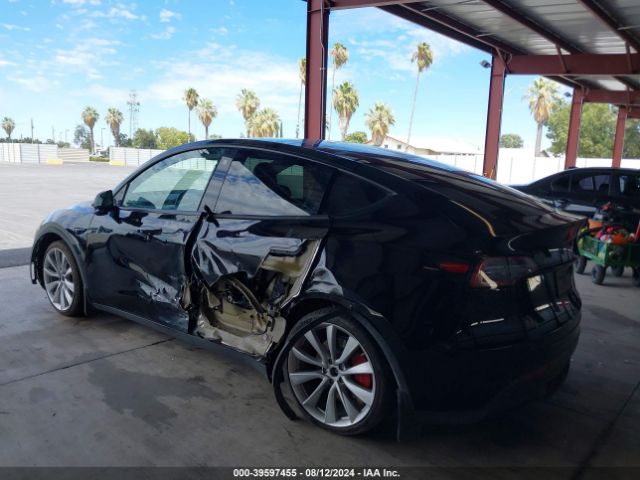 7SAYGDEF8NF553851 Tesla Model Y Performance Dual Motor All-wheel Drive