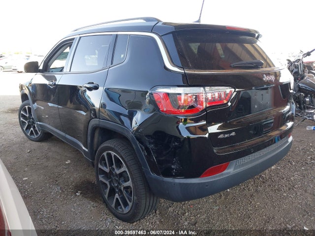 3C4NJDCB5JT246344 Jeep Compass Limited 4x4